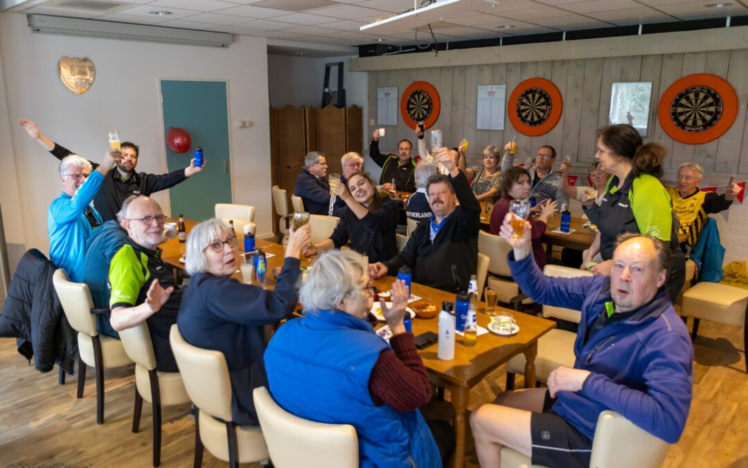 Tafeltennisvereniging Vries viert 5-jarig OldStars jubileum